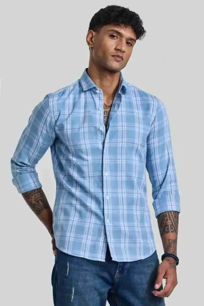 Snitch Men Slim Fit Checkered Spread Collar Casual Shirt